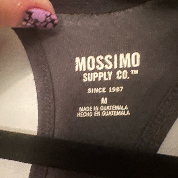 Mossimo Tank Medium - Picture 3 of 5